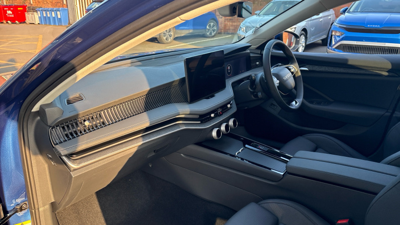 Skoda Superb 1.5 TSI e-TEC SE L 5dr DSG Petrol Hatchback